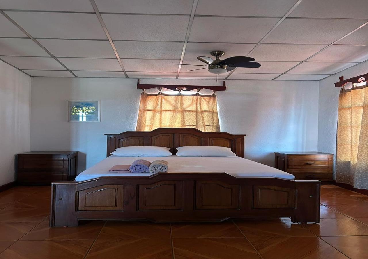 Casa Robles - Your Stay Near Airport Managua Kültér fotó