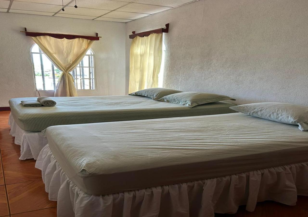 Casa Robles - Your Stay Near Airport Managua Kültér fotó