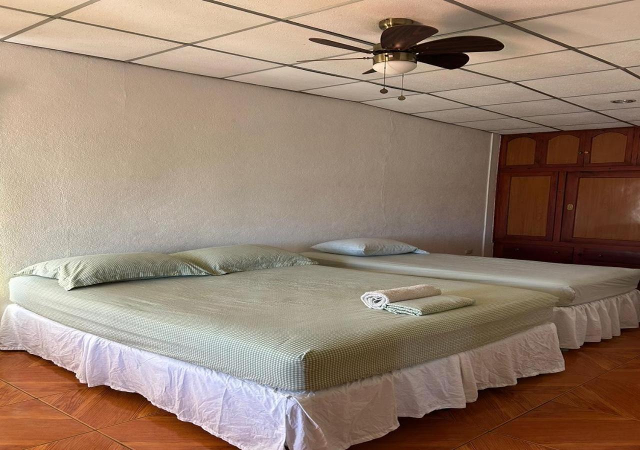 Casa Robles - Your Stay Near Airport Managua Kültér fotó