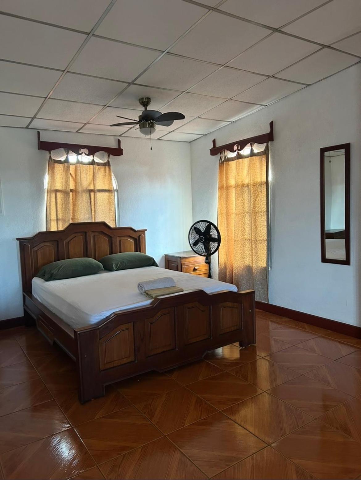 Casa Robles - Your Stay Near Airport Managua Kültér fotó